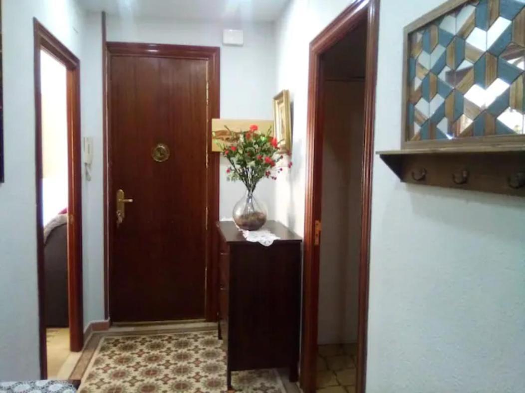Las Golondrinas Zaragoza Habitacion Individual Экстерьер фото